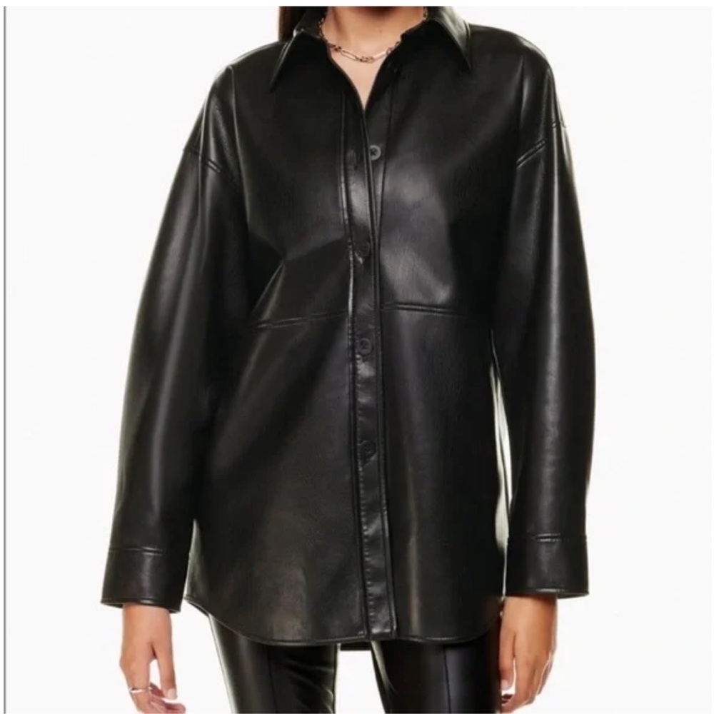 Aritzia Pelli Jacket